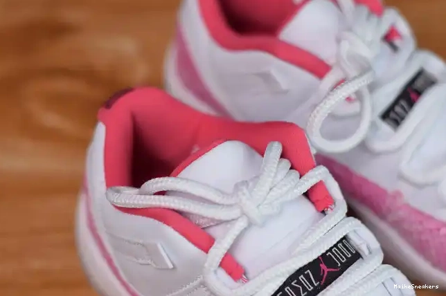 MaikeSneakers 11 Air WMNS Jordan Low AH7860-106 Pink Snakeskin 0420